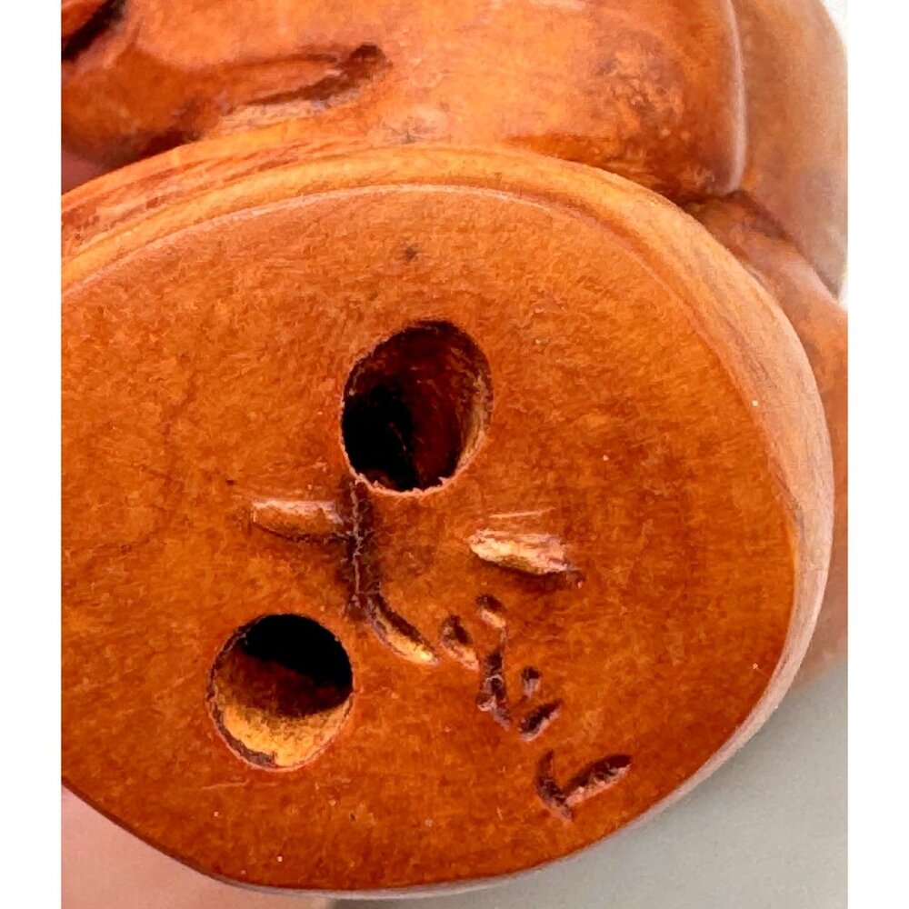 Netsuke Hand Carved Boxwood Cow Ox Toggle Luck Charm 2 inch Japanese Inro Ojime - Picture 7 of 8